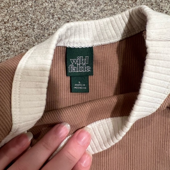 Wild Fable Tan Ribbed Top with Cream Collar and Wild Fable Button up Jeans - Picture 3 of 9